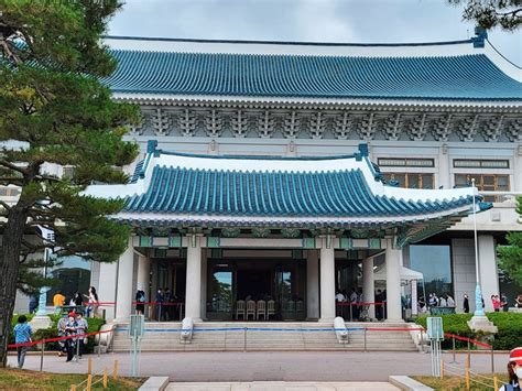 How to Visit The Blue House in Korea (Cheongwadae).